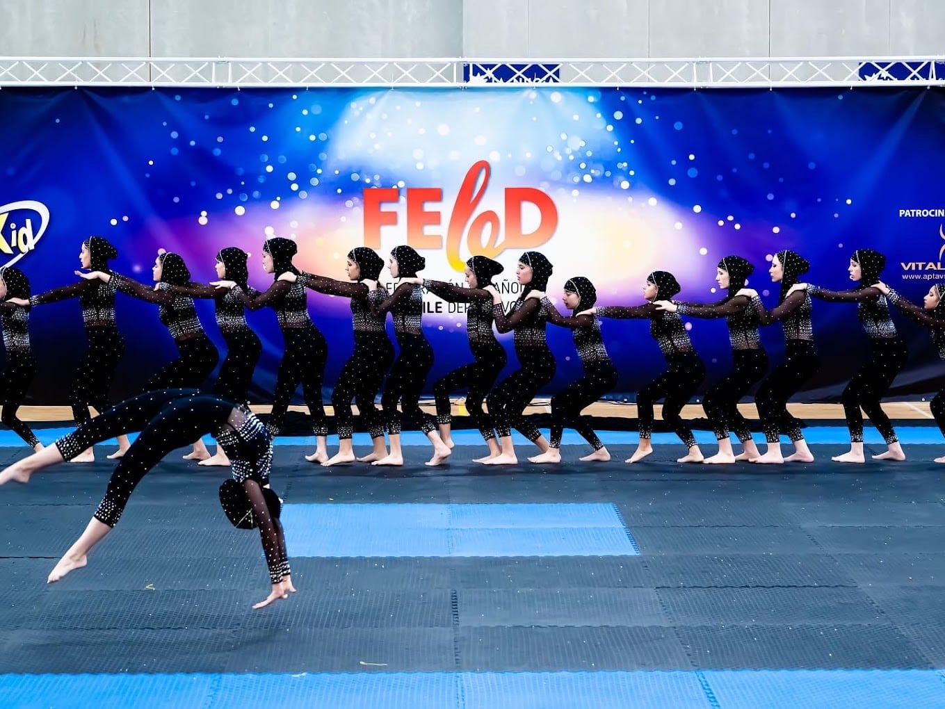 Escuela de Danza y Acrobacia Pirámide