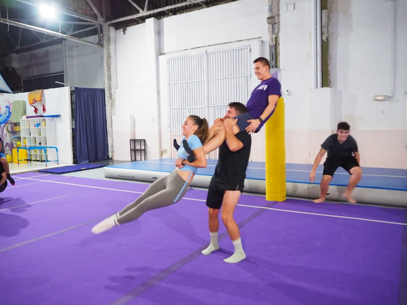 Dinamic Art - Escuela de Gimnasia Acrobática